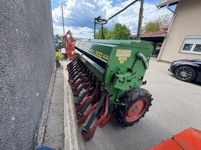 Sijačica Hassia 300 DKL