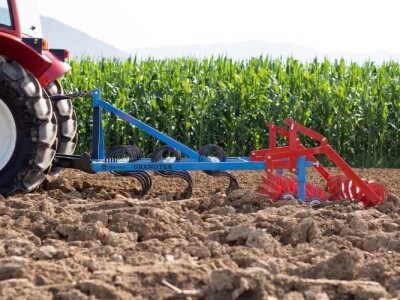 SJETVOSPREMAČ GORENC 2,40 TRI REDA PER,A DVA JEŽA +VALJAK