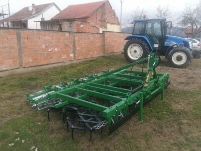 Poluteška drljača sa hidrauličnim podizanjem krila, radni zahvat 3.60, PN/ŠK