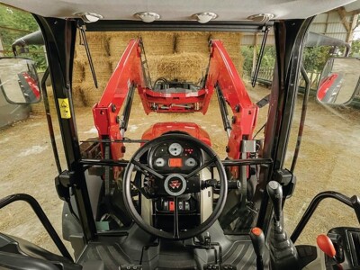 Specijalna ponuda MF traktora! Količina ograničena!