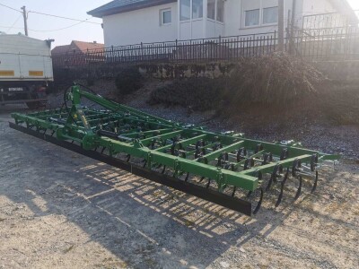 Sjetvospremač, sa hidrauličkim sklapanjem, radni zahvat 7.20, četiri reda opruga, S/R opruga