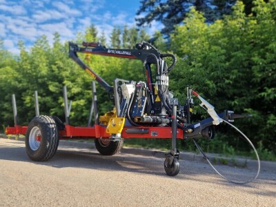 Šumarska prikolica FTG FB 30D s dizalicom FB42L