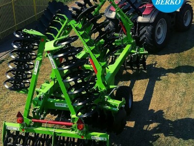 TANJIRAČE "V" TIPA BERKO