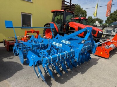 Tanjurača Nošena Kratka Jeegeen/LEKEN