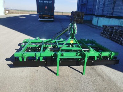 Teška drljača sa hidrauličnim podizanjem krila, radni zahvat 3.30, klin 30x30x220