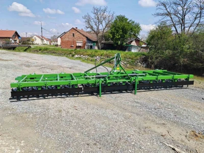 Teška drljača sa hidrauličnim podizanjem krila, radni zahvat 6.60, klin 30x30x220