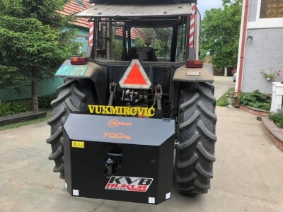 Tegovi za prednji hidraulik