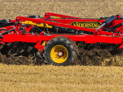 Vaderstad TopDown - višenamenski kultivator