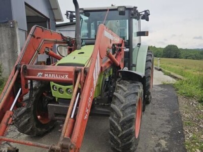 Traktor Claas Celtis 446 plus