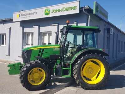 Traktor JOHN DEERE 5085M