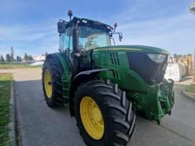 Traktor John Deere 6190R