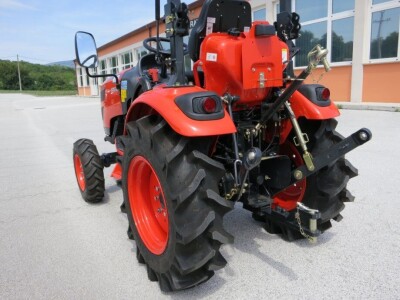Traktor KIOTI CK2810-EU (ROPS) pogon 4x4 - 60 mjeseci garancije