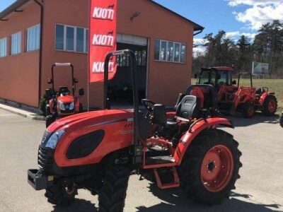 Traktor KIOTI model CK4020D-EU bez kabine (ROPS)- 60 mjeseci garancije