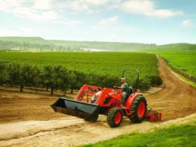 Traktor KIOTI model DK5010-EU bez kabine (ROPS) - 60 mjeseci garancije