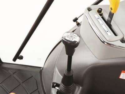 Traktor KIOTI RX7330PC-EU (CAB) - 60 mjeseci garancije