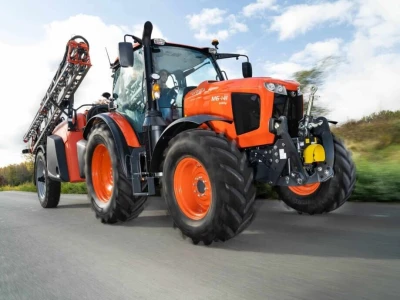 Traktor KUBOTA M6-121 U
