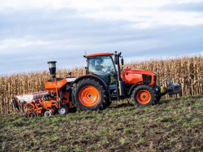 Traktor KUBOTA M6-141 US