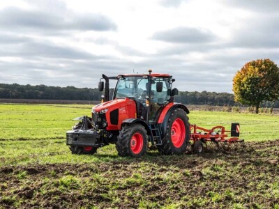 Traktor KUBOTA M6-141 US