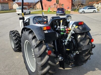 Traktor Lamborghini Spire F70 TREND DT