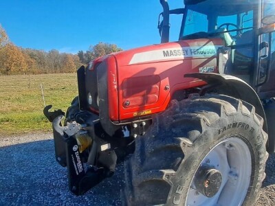 TRAKTOR MASSEY FERGUSON 5465
