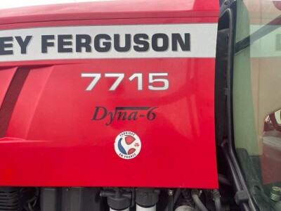 Traktor Massey Ferguson 7715