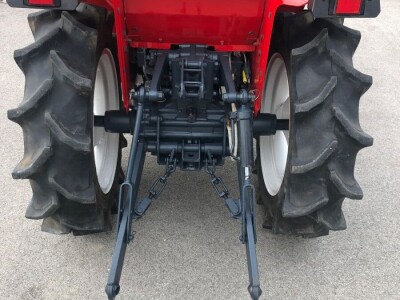 Traktor yanmar F7 4x4 malčer kubota iseki