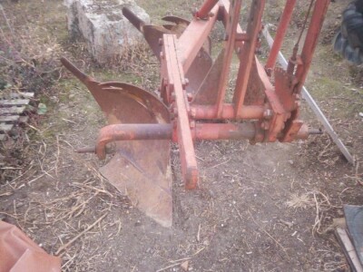 Traktori poljoprivredni strojevi