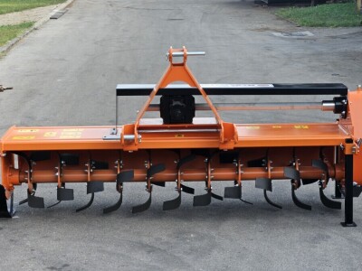 Traktorska freza 140 (TF)