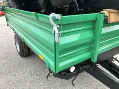 Traktorska Prikolica MAJEVICA 4t