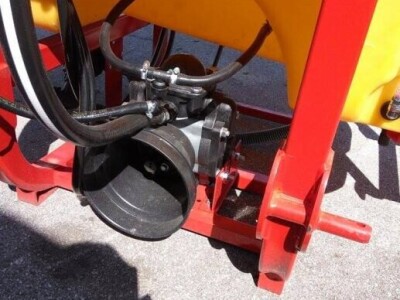 Traktorska Prskalica Panex AGM 600L, 12m grane, 3 rezervoara