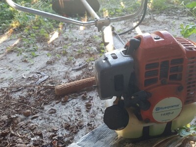 Trimer Husqvarna 143R-II