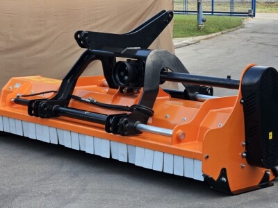 Udarni malčer 250 (UMB)