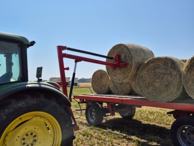 Utovarivač za rolo bale