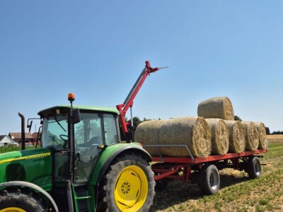 Utovarivač za rolo bale