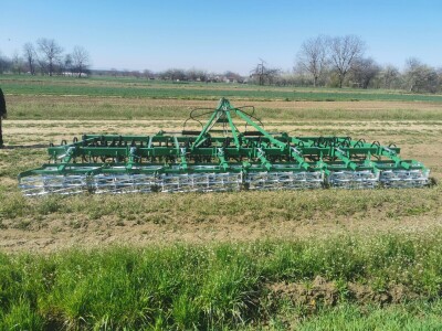 Sjetvospremač, sa hidrauličkim sklapanjem, radni zahvat 6.60, četiri reda opruga, S/R opruga