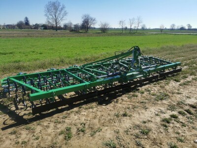 Sjetvospremač, sa hidrauličkim sklapanjem, radni zahvat 6.60, četiri reda opruga, S/R opruga