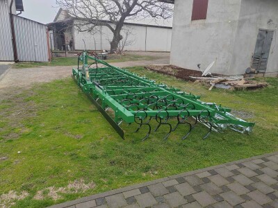 Sjetvospremač, sa hidrauličkim sklapanjem, radni zahvat 6.60, četiri reda opruga, S/R opruga