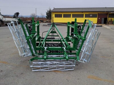 Teška drljača sa hidrauličnim podizanjem krila, radni zahvat 3.60, klin 30x30x220