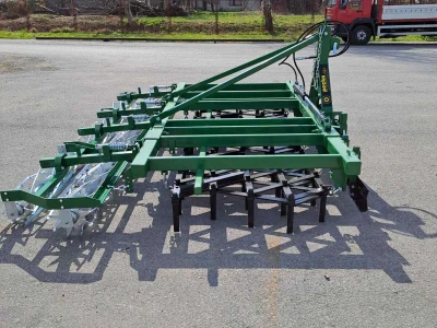 Teška drljača sa hidrauličnim podizanjem krila, radni zahvat 3.60, klin 30x30x220