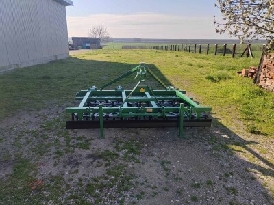 Teška drljača bez hidrauličnog podizanja krila, radni zahvat 2.80, klin 30x30x220