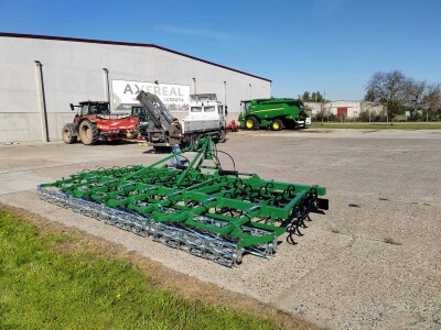 Sjetvospremač, sa hidrauličkim sklapanjem, radni zahvat 6.00, četiri reda opruga, S/R opruga