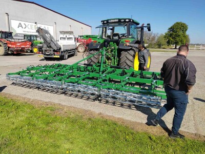 Sjetvospremač, sa hidrauličkim sklapanjem, radni zahvat 6.00, četiri reda opruga, S/R opruga