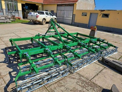 Poluteška drljača sa hidrauličnim podizanjem krila, radni zahvat 4.40, PN/ŠK