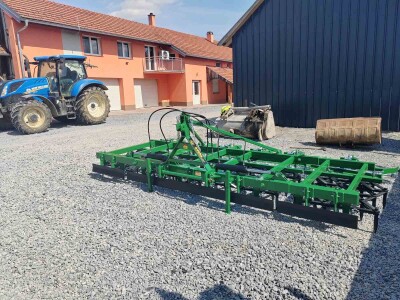 Teška drljača sa hidrauličnim podizanjem krila, radni zahvat 5.0, klin 30x30x220