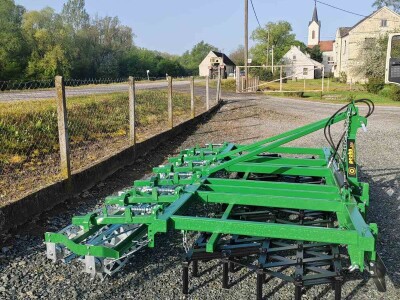 Teška drljača sa hidrauličnim podizanjem krila, radni zahvat 4.20, klin 30x30x220