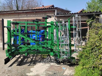 Sjetvospremač, sa hidrauličkim sklapanjem, radni zahvat 4.20, četiri reda opruga, S/R opruga