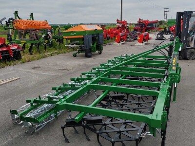 Poluteška drljača sa hidrauličnim podizanjem krila, radni zahvat 6.00, PN/ŠK