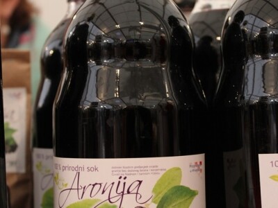 Prodajemo sok od aronije u eko uzgoju