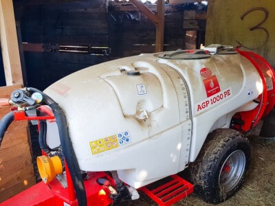 Voćnjak + kuća + pomoćne zgrade + strojevi (26.539 m2) - Tenja