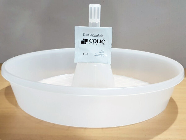 Vodena lovka sa feromonima